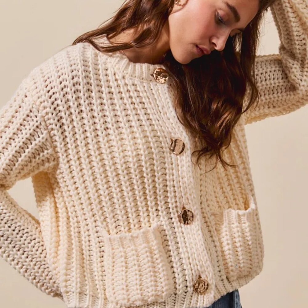 ✨NWT SO ME Metal‎ Button Long Sleeve Chunky Sweater Cardigan